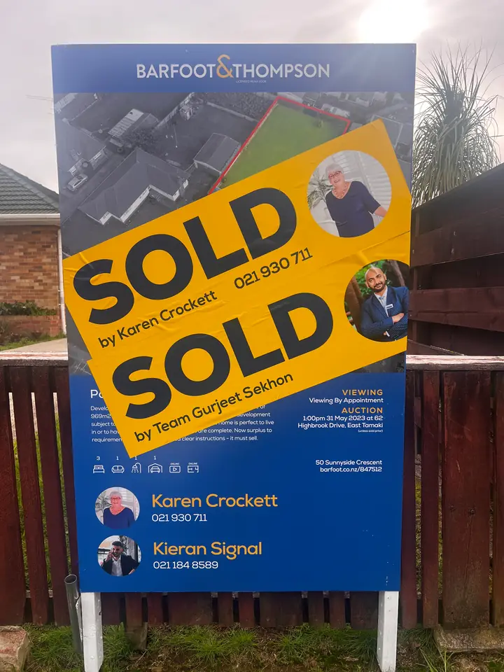 50 Sunnyside Crescent — SOLD by Karen Crockett, SOLD by Team Gurjeet Sekhon